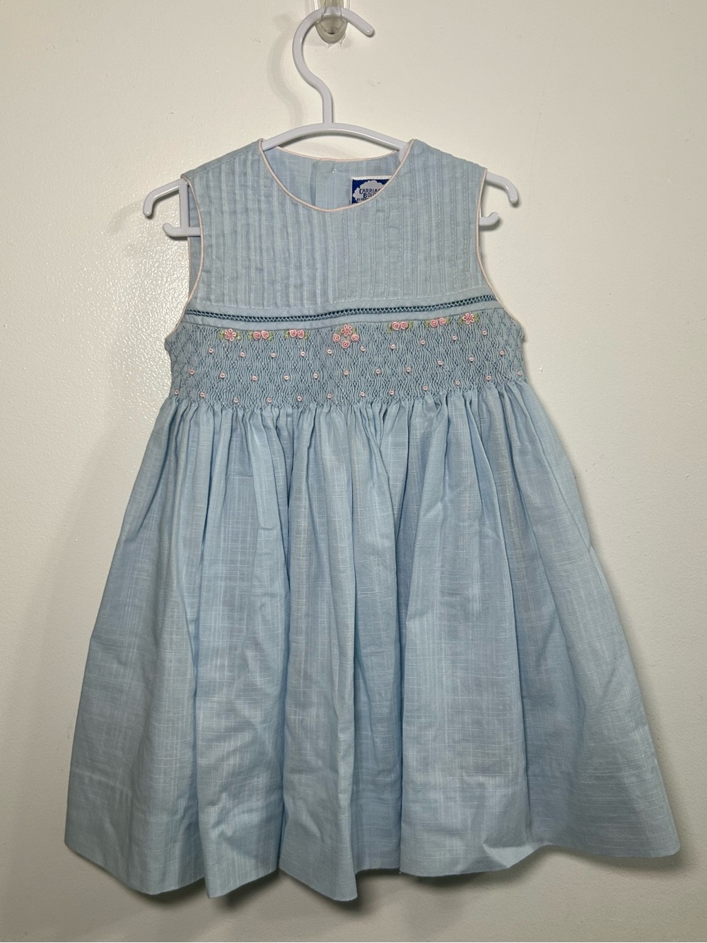 Carriage Boutiques by Friedknit Creations Vintage Light Blue & Pink Details
